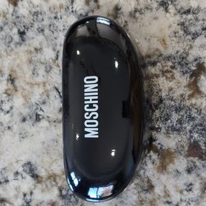 Moschino hard glasses case